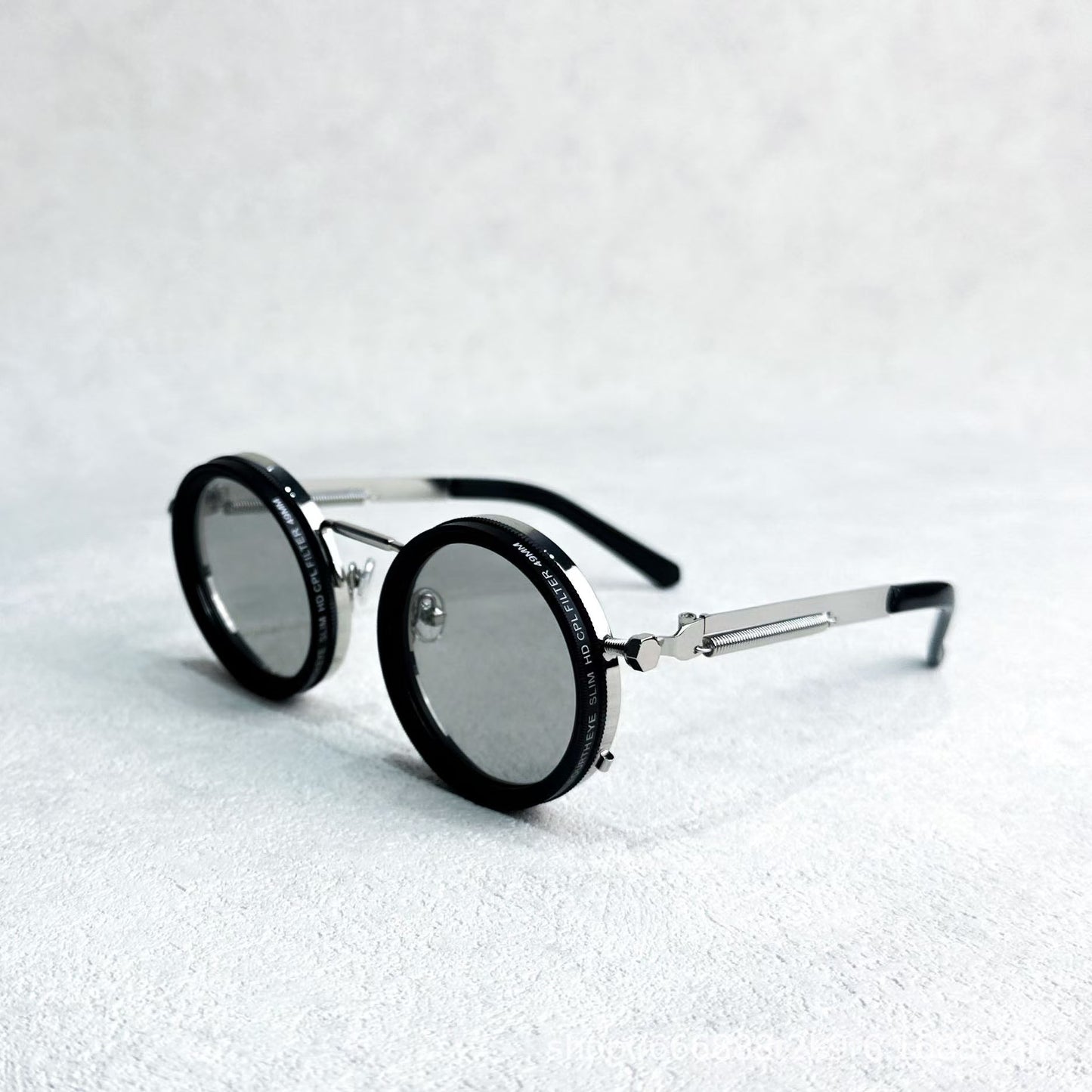 Adjustable Polarized Sunglasses – Stylish & Sun-Smart